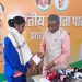 Jharkhand Devasi Hembram daughter of Jamtara won a gold medal in Thailand; Babulal Marandi felicitated her