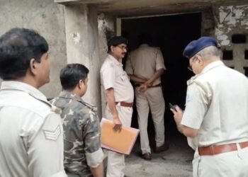 Breaking News: Gangster Prince Khan's house in Wasseypur seized