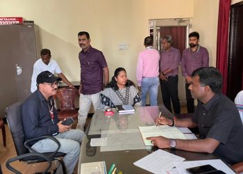 Ranchi DC Manjunath Bhajantri conducts surprise inspection, inspects arrangements at Nagari office, police station and health centre
