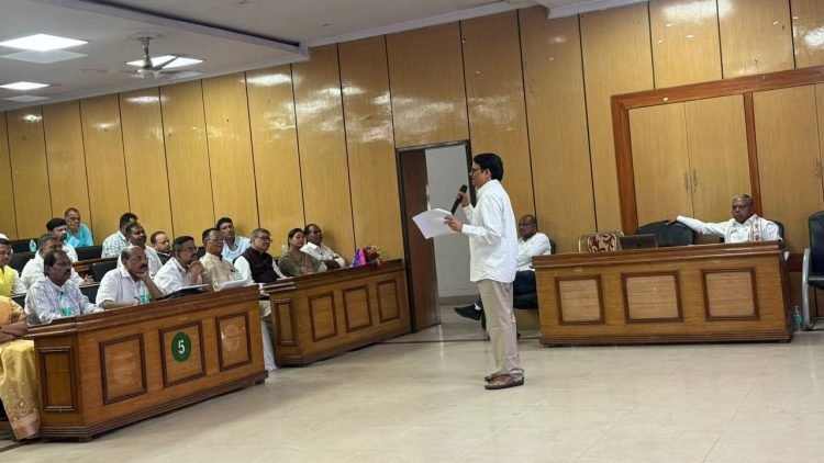 Congress becomes active for SIR campaign, strategizes for monitoring and training at booth level