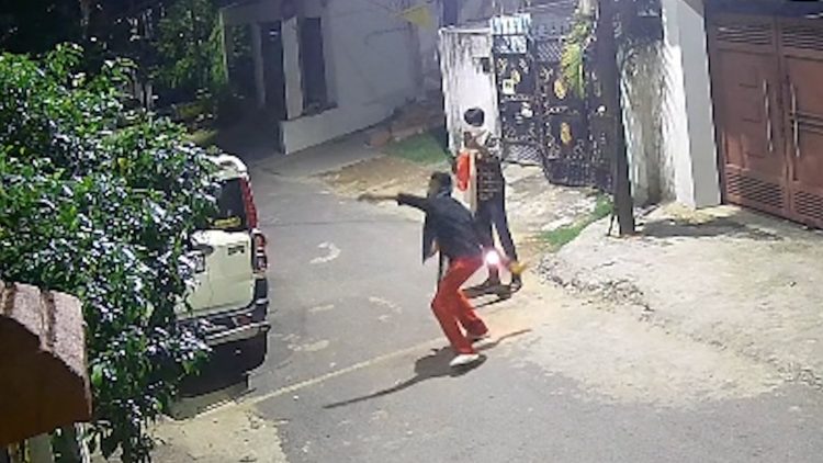 Petrol Bomb Attack on Ranchi RSS Office: Major conspiracy hatched out of greed for money; Dubai connection revealed.