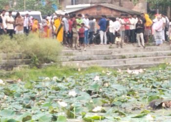Dhanbad: Body of Class 12 student missing for two days found in a pond; police have registered a case of unnatural death and launched an investigation.