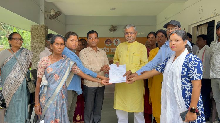 RIMS-2 Dispute: Nagri Land Bachao Sangharsh Samiti seeks support from Babulal Marandi.