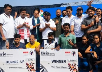 Students hold marathon in Ranchi to protest paper leak; Kanhaiya Kumar says the future of the youth is being toyed with.