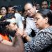 मंत्री दीपिका पांडेय सिंह ने JLKM नेता देवेंद्र नाथ महतो को जूस पिलाकर अनशन समाप्त कराया