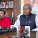 JSSC-CGL विवाद पर बाबूलाल मरांडी का हमला, बोले- परीक्षा रद्द करना समाधान नहीं, CBI जांच जरूरी 11 Babulal Marandi attacks over JSSC-CGL controversy; says cancelling the exam is not the solution, a CBI probe is essential.