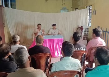 A reward of ₹25,000 will be given for helping road accident victims in Jamuria; rescuers will be honored with the ‘Raahveer’ award.