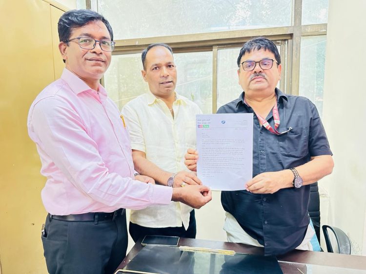 JPSC-JSSC अभ्यर्थियों पर कथित लाठीचार्ज के विरोध में आजसू का ऐलान, 6 सितंबर को सभी जिला मुख्यालयों में पुतला दहन 1 AJSU announces protest against alleged lathi-charge on JPSC-JSSC aspirants; effigies to be burnt at all district headquarters on September 6.