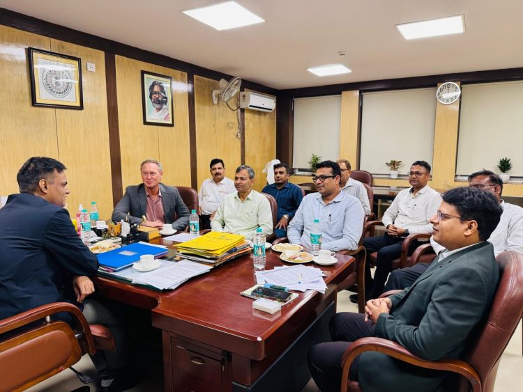 बंद कोयला खदानों का होगा नया इस्तेमाल, गिरिडीह और करमा OCP से झारखंड में शुरू होगा पायलट प्रोजेक्ट 1 Closed coal mines to be put to new use; pilot project to launch in Jharkhand at Giridih and Karma OCPs.