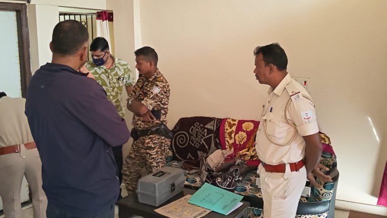 Ranchi में चोरों का आतंक! पूर्व सांसद के घर में घुसे चोर, SI के बंद मकान से उड़ा ले गए जेवरात