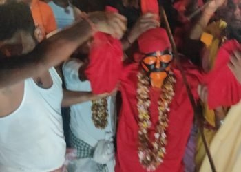 आकर्षक छऊ नृत्य के साथ सुसारी पर्व संपन्न