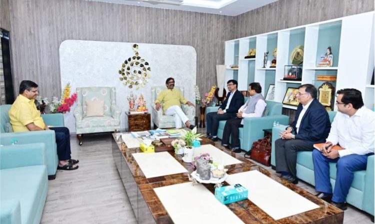 SAIL CMD Dr. Ashok Kumar Panda met Hemant Soren; discussions took place during the courtesy call.