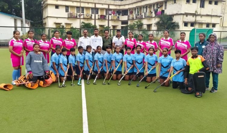 मेजर ध्यानचंद हॉकी चैंपियनशिप में रोमांच जारी, महिला वर्ग की 8 टीमें क्वार्टर फाइनल में