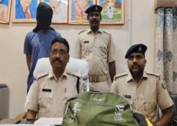 Crime News: In Garhwa, daughter-in-law conspired with her lover to murder her father-in-law.