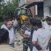 Hazaribagh में योगेंद्र साव के दावे वाली खास महल जमीन पर चला JCB, प्रशासन से नोकझोंक 6 JCBs were deployed on the 'Khas Mahal' land in Hazaribagh claimed by former minister Yogendra Sao, leading to a heated exchange with the administration.