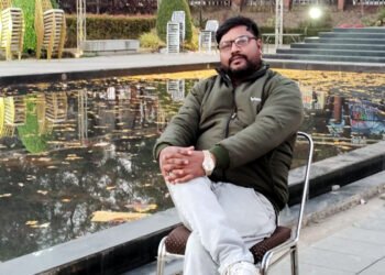 प्रसिद्ध साहित्यकार डॉ. संजय कुमार यादव “योगी” ने रची होली पर भावपूर्ण कविता