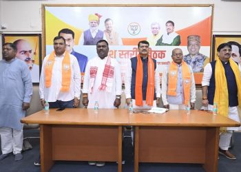 रांची में भाजपा ओबीसी मोर्चा की बैठक, पिछड़े वर्गों को संगठन से जोड़ने पर जोर 5 रांची में भाजपा ओबीसी मोर्चा की बैठक, पिछड़े वर्गों को संगठन से जोड़ने पर जोर
