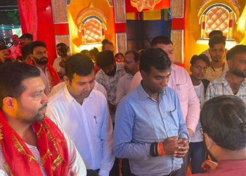 रांची में गणपति पूजा को लेकर प्रशासन अलर्ट, डीसी ने पंडालों का किया निरीक्षण 4 रांची में गणपति पूजा को लेकर प्रशासन अलर्ट, डीसी ने पंडालों का किया निरीक्षण