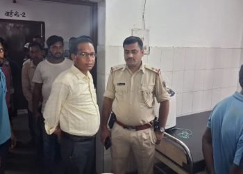 बाघमारा के सदरियाडीह में नवनिर्मित सेप्टिक टैंक में दम घुटने से दो मजदूरों की मौत, गांव में पसरा मातम