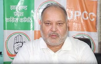 हरमू चौक के बोर्ड पर विवाद, कांग्रेस ने पूछा- नाम बदलने की अनुमति किसने दी? 8 हरमू चौक के बोर्ड पर विवाद, कांग्रेस ने पूछा- नाम बदलने की अनुमति किसने दी?