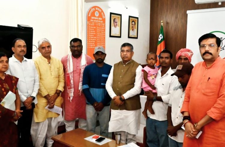 बोकारो हत्याकांड में नया मोड़, पीड़ित परिवार ने BJP से लगाई न्याय की गुहार