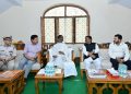 हेमंत सोरेन की मां रूपी सोरेन को श्रद्धांजलि देने नेमरा पहुंचे नेता और अधिकारी