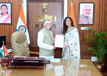 झारखंड पर्यटन को ग्लोबल पहचान दिलाना है-पूर्व मिस इंडिया स्टेफी पटेल ने राज्यपाल से की मुलाकात