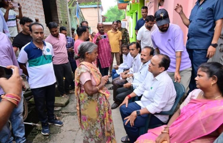 परिवार को पैसे का लालच देकर अस्पताल में कराया हंगामा-मंत्री इरफान का बीजेपी पर बड़ा आरोप