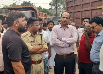 जामताड़ा में दर्दनाक सड़क हादसा-युवक की मौत, आक्रोशित लोगों ने किया रोड जाम