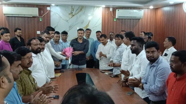 बोकारो में आजसू की जिला कार्यसमिति बैठक, बूथ स्तर तक मजबूती का निर्देश