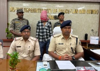 धनबाद में अमेरिका निर्मित अवैध पिस्टल व तीन जिंदा कारतूस के साथ शातिर मोनू गिरफ्तार