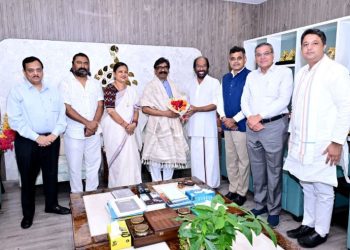सीएम हेमंत सोरेन से केंद्रीय संसदीय उप-समिति की मुलाकात, एचईसी के पुनरुद्धार पर जोर
