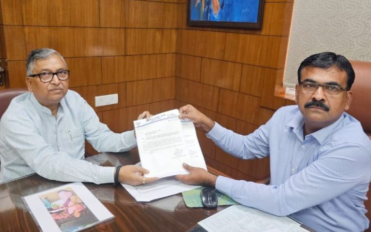 SIR में BLO द्वारा सीएम वाली थैली का इस्तेमाल, डुप्लीकेट वोटर का आरोप-भाजपा ने चुनाव आयोग से की शिकायत
