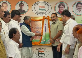 महात्मा गांधी एवं लाल बहादुर शास्त्री की जयंती पर कांग्रेस नेताओं ने किया याद