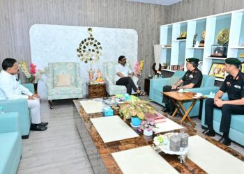 सीएम हेमंत सोरेन से जनरल सज्जन सिंह मान और कर्नल हेमचंद्रा ने की मुलाकात
