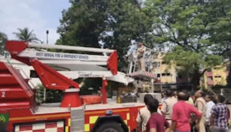 दुर्गापुर दमकल विभाग की बढी ताकत, पहली बार बेड़े में शामिल  अत्याधुनिक टर्नटेबल लेडर