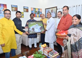 सीएम हेमंत सोरेन को जगन्नाथपुर रथ मेले में शामिल होने का मिला निमंत्रण