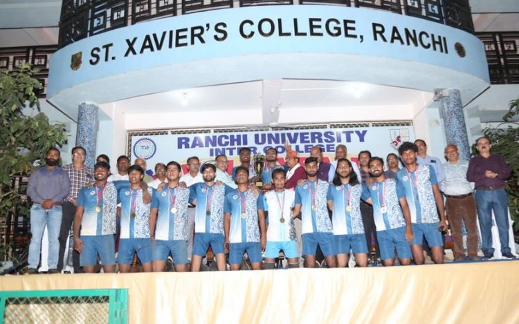 रांची विश्वविद्यालय वॉलीबॉल टूर्नामेंट में मारवाड़ी कॉलेज चैंपियन, संत जेवियर उपविजेता बनी