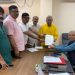 SIR पर कांग्रेस मुख्य निर्वाचन पदाधिकारी को सौंपा ज्ञापन, फॉर्म-6 की समय सीमा बढ़ाने की मांग की 6 SIR पर कांग्रेस मुख्य निर्वाचन पदाधिकारी को सौंपा ज्ञापन, फॉर्म-6 की समय सीमा बढ़ाने की मांग की